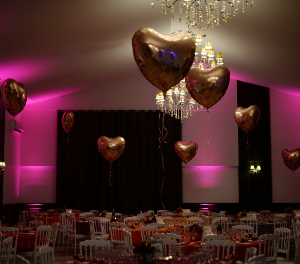 decoration salle chateau de loubejac